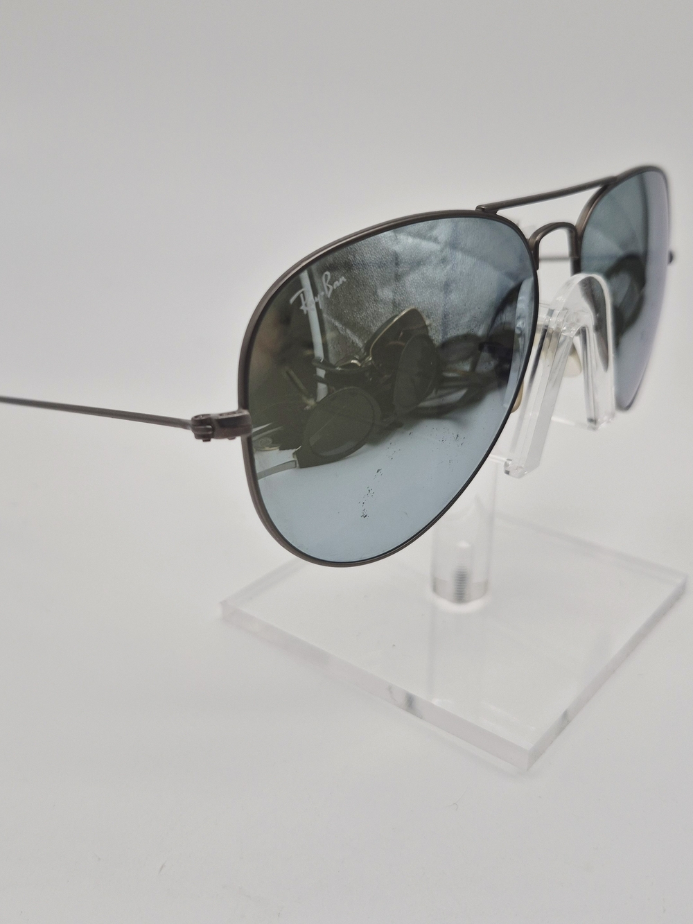 Ray-Ban Aviator Sunglasses RB3025— Blue Mirrored Lenses